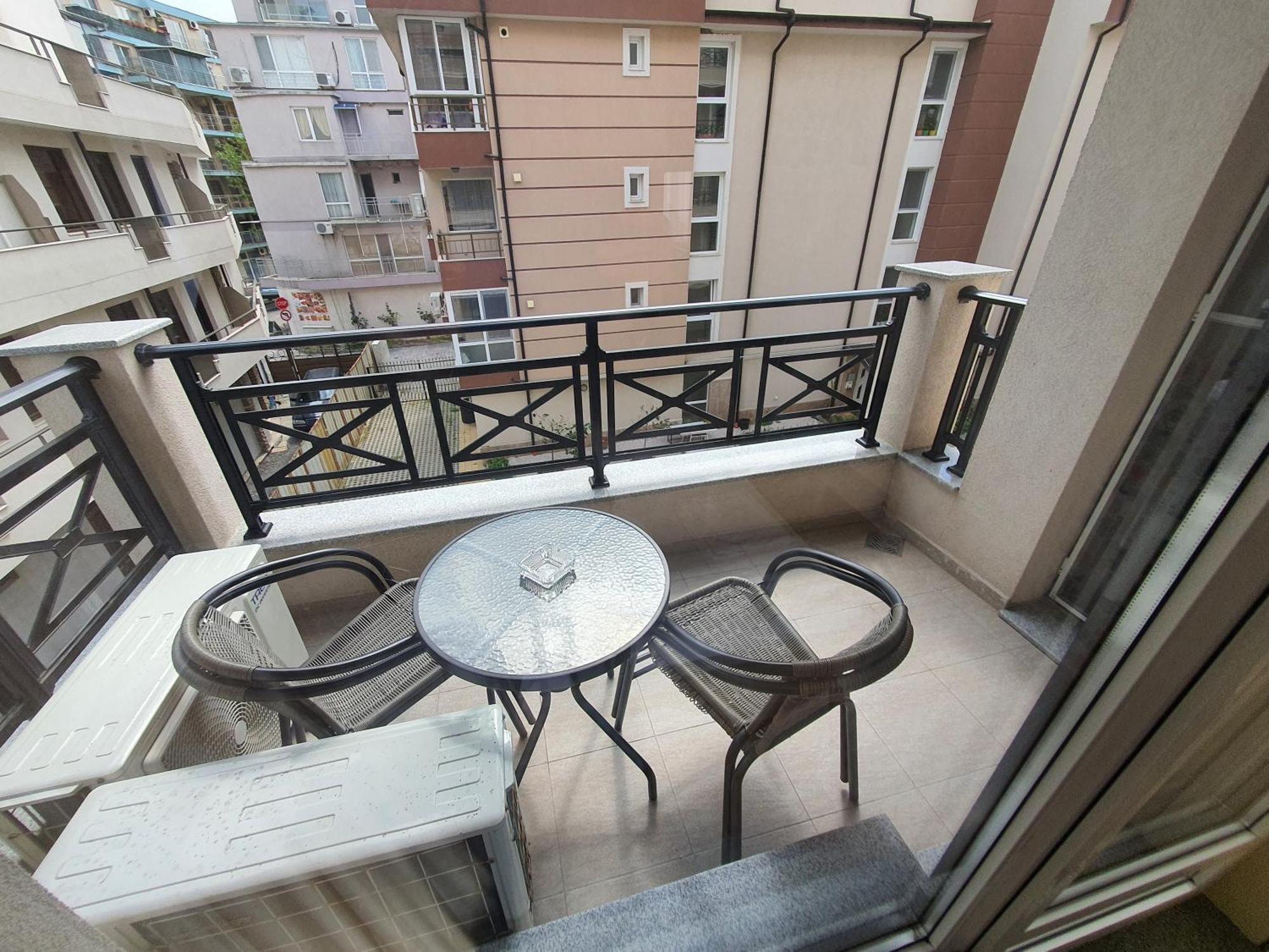 Apartmán Таня 10 Pomorie Exteriér fotografie
